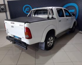 Toyota Hilux 3.0 D-4D D/cab 4X4 Raider