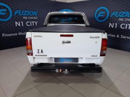 
										Toyota Hilux 3.0 D-4D D/cab 4X4 Raider full									