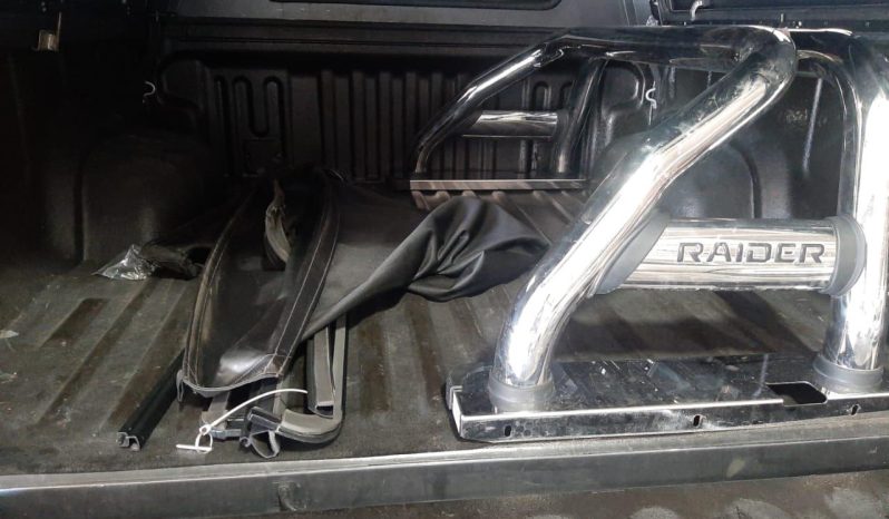 
								Toyota Hilux Dakar Edition 2.8 Gd-6 4X4 D/cab At full									