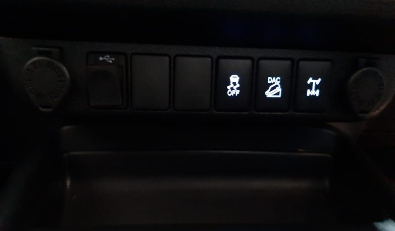 
								Toyota Hilux Dakar Edition 2.8 Gd-6 4X4 D/cab At full									