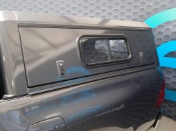 
										Toyota Hilux Dakar Edition 2.8 Gd-6 4X4 D/cab At full									