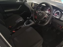 
										Volkswagen Polo 1.0 Comfortline full									