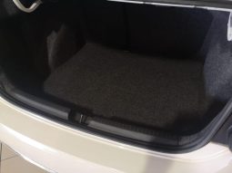 
										Volkswagen Polo Sedan 1.5 Tdi Comfortline full									
