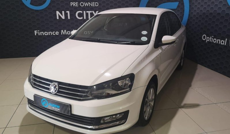 
								Volkswagen Polo Sedan 1.5 Tdi Comfortline full									