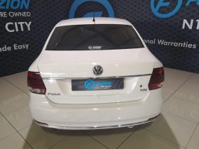 Volkswagen Polo Sedan 1.5 Tdi Comfortline