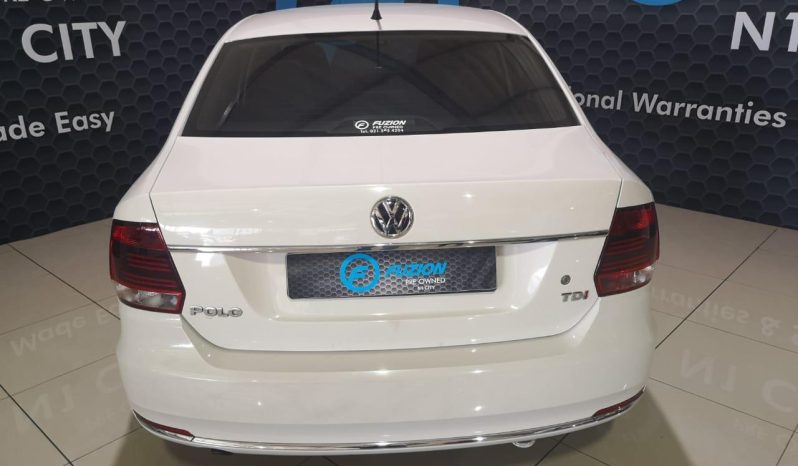 
								Volkswagen Polo Sedan 1.5 Tdi Comfortline full									