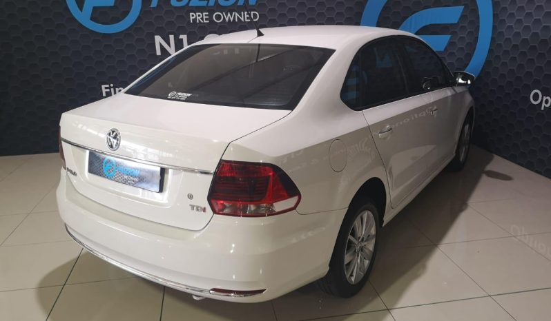 
								Volkswagen Polo Sedan 1.5 Tdi Comfortline full									