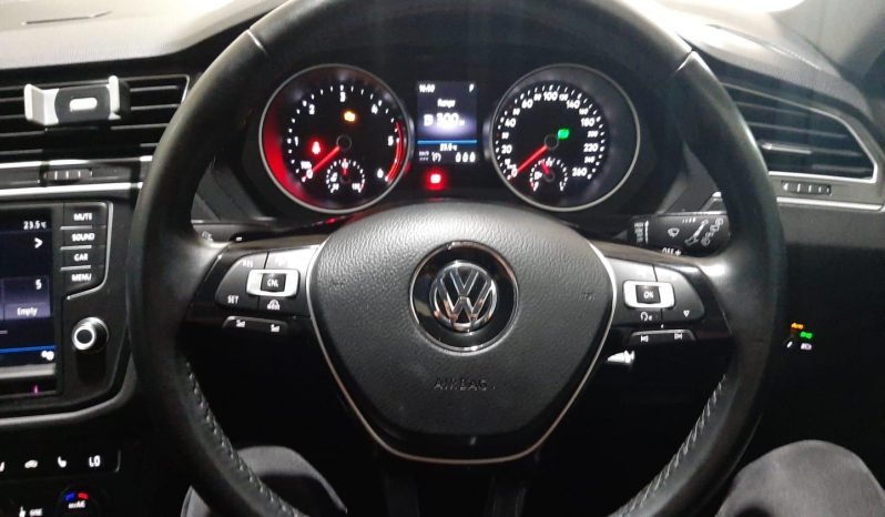 
								Volkswagen Tiguan 2.0 Tdi Highline 4motion Dsg full									