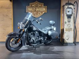 
										Harley Davidson Softail Heritage Classic 114 full									