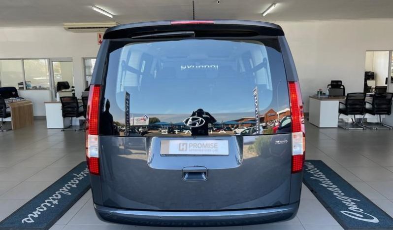 
								Hyundai Staria 2.2D Executive 9 Seater At full									