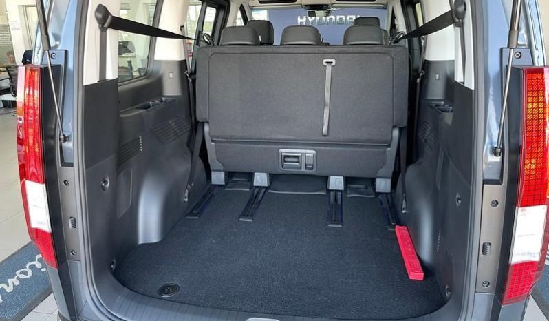 
								Hyundai Staria 2.2D Executive 9 Seater At full									