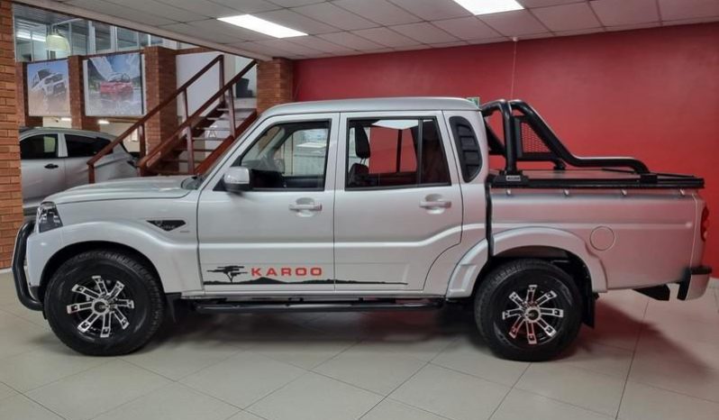 
								Mahindra Pik Up 2.2 Mhawk D Cab 4X2 S11 Karoo At full									