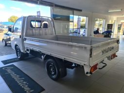 
										Hyundai H100 Bakkie 2.6D Deck full									