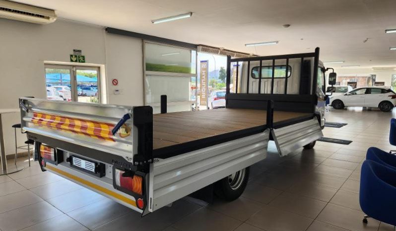
								Hyundai Ex-8 3.9 Dropside Ac Lwb full									