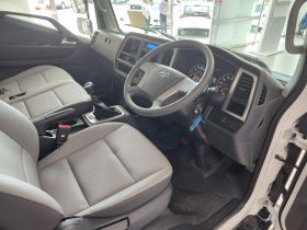 Hyundai Ex-8 3.9 Dropside Ac Lwb