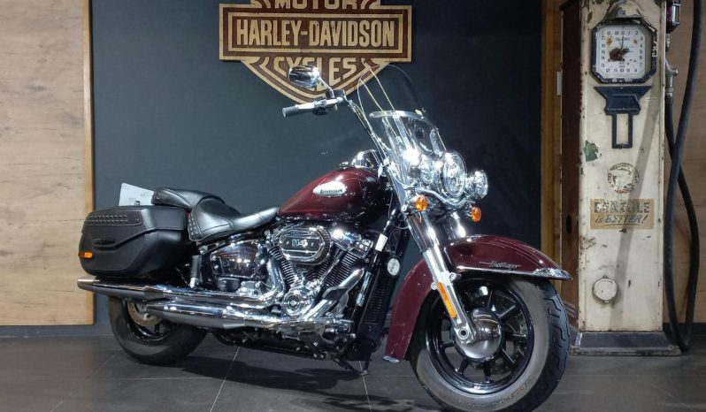 
								Harley Davidson Softail Heritage Classic 114 full									