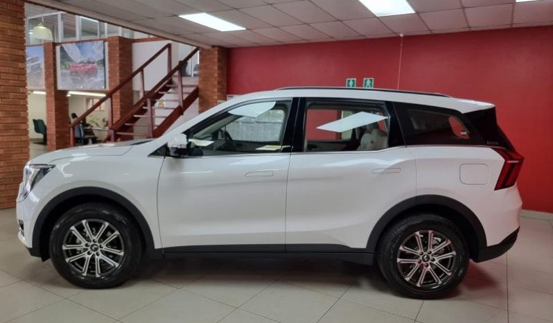 
								Mahindra Xuv 700 Ax7 L full									