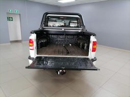 
										Mahindra Pik Up 2.2 Mhawk D Cab 4X2 S11 Karoo At full									