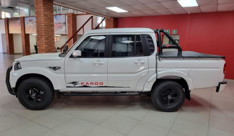 
								Mahindra Pik Up 2.2 Mhawk D Cab 4X2 S6 Karoo Edt full									