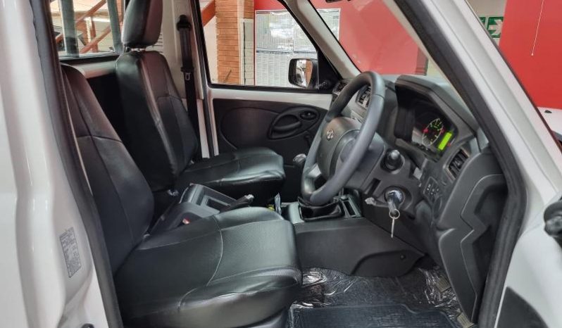 
								Mahindra Pik Up 2.2 Mhawk S Cab 4X4 S4 full									