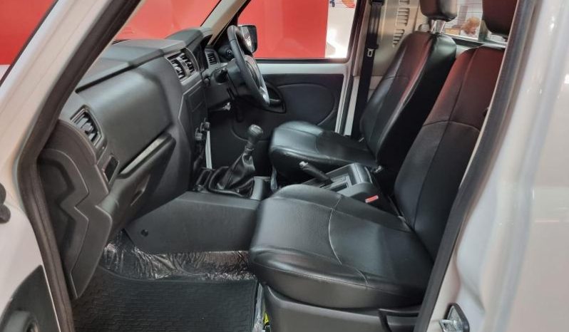 
								Mahindra Pik Up 2.2 Mhawk S Cab 4X4 S4 full									