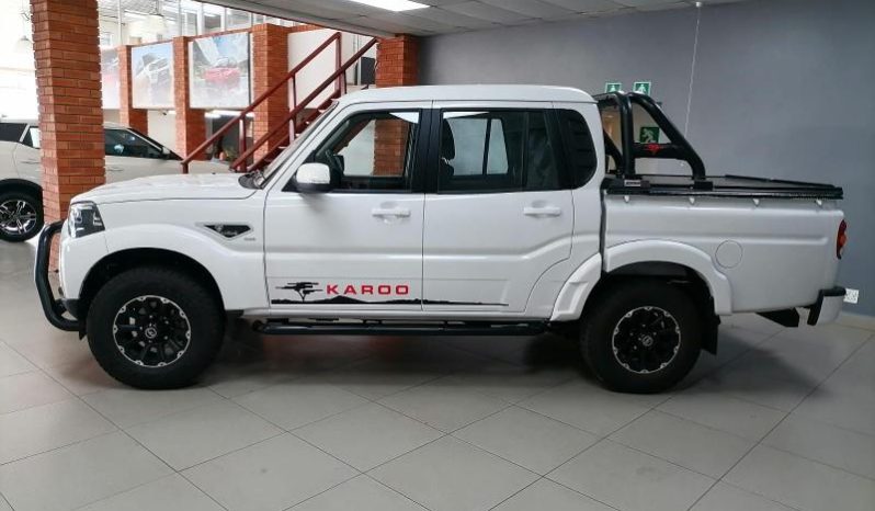 
								Mahindra Pik Up 2.2 Mhawk D Cab 4X2 S11 Karoo At full									