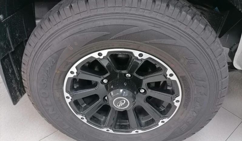 
								Mahindra Pik Up 2.2 Mhawk D Cab 4X2 S11 Karoo At full									