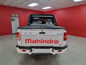 Mahindra Pik Up 2.2 Mhawk D Cab 4X2 S6 Karoo Edt