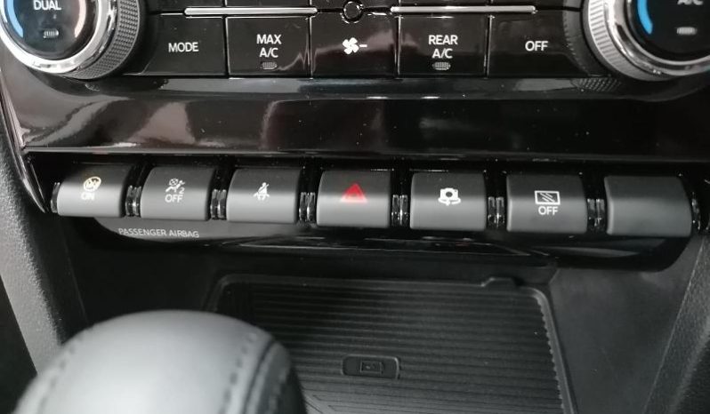 
								Mahindra Xuv 700 Ax7 L full									