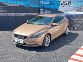 Volvo V40 T4 Elite