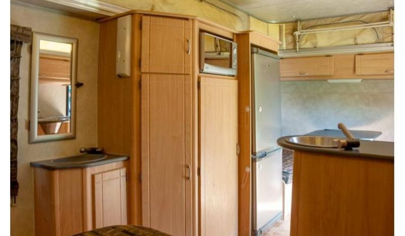 
								Caravan Gypsey Regal full									