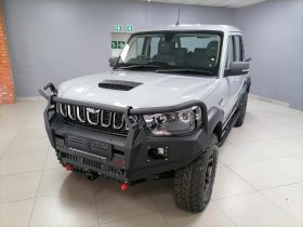 Mahindra Pik Up S11 Karoo Storm Edition D Cab At 4X