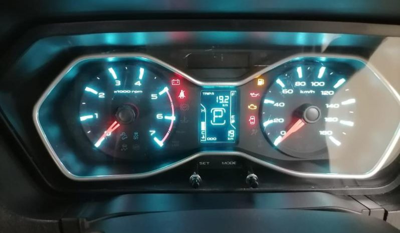 
								Mahindra Pik Up S11 Karoo Storm Edition D Cab At 4X full									