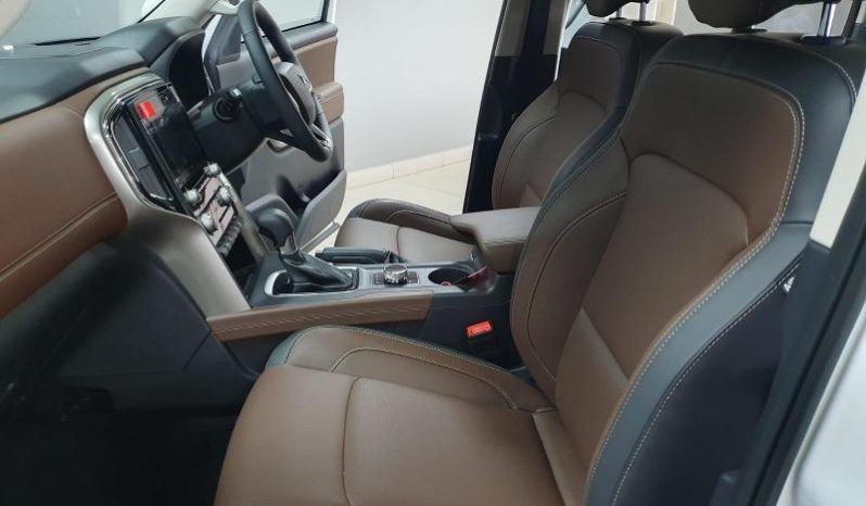 
								Mahindra Scorpio-N AT 4WD Z8L 7S full									
