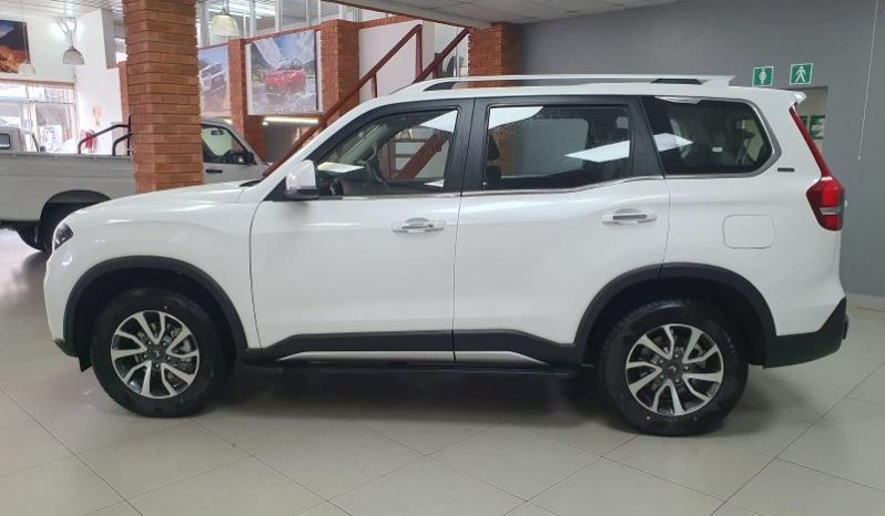 
								Mahindra Scorpio-N AT 4WD Z8L 7S full									