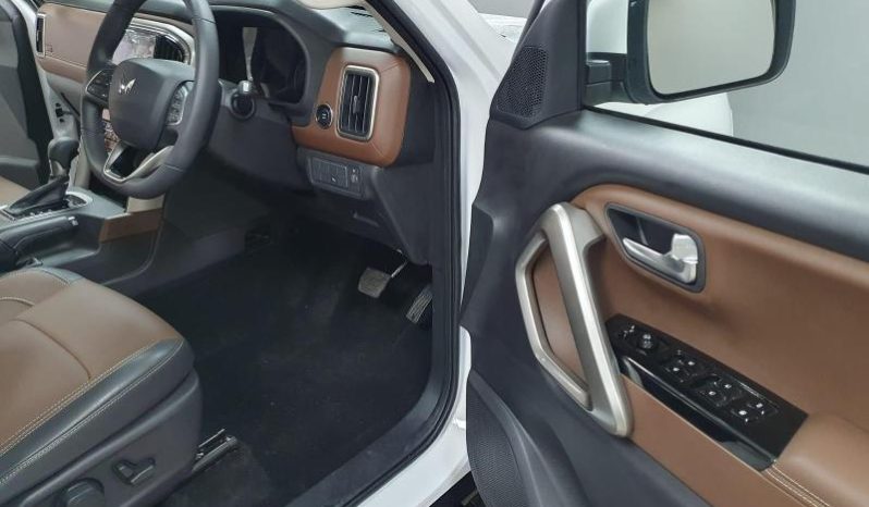 
								Mahindra Scorpio-N AT 4WD Z8L 7S full									