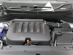 
										Mahindra Xuv 700 Ax5 full									
