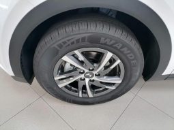 
										Mahindra Xuv 700 Ax5 full									