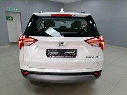 
										Mahindra Xuv 700 Ax5 full									