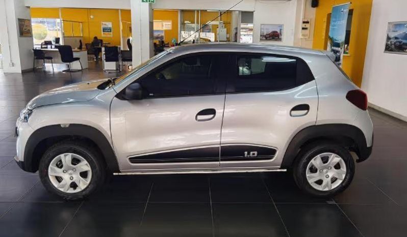 
								Renault Kwid 1.0 Evolution full									