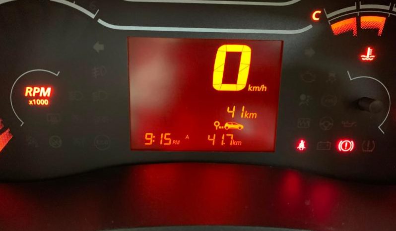 
								Renault Kwid 1.0 Evolution full									