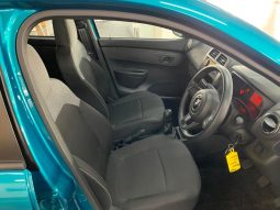
										Renault Kwid 1.0 Evolution full									
