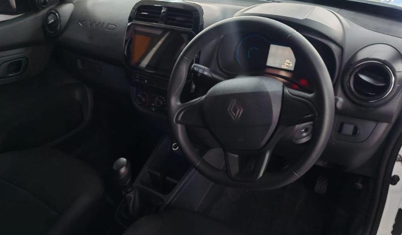 
								Renault Kwid 1.0 Evolution full									