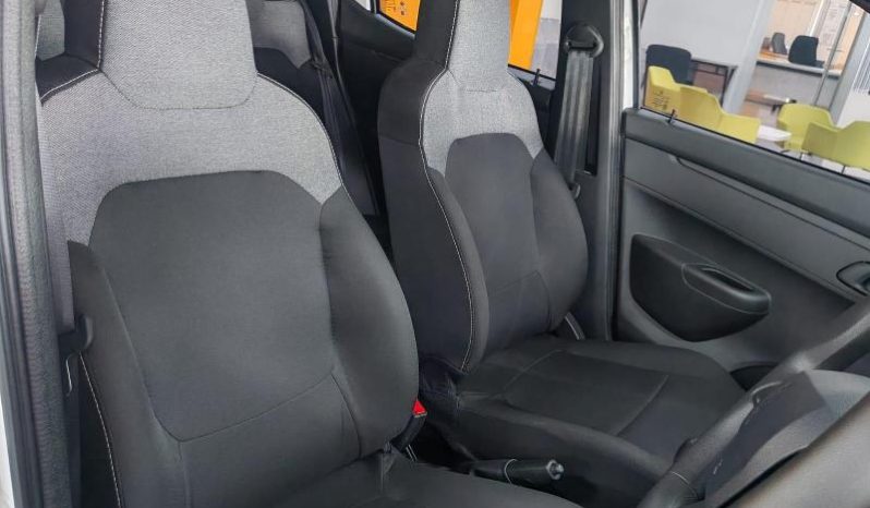 
								Renault Kwid 1.0 Evolution full									