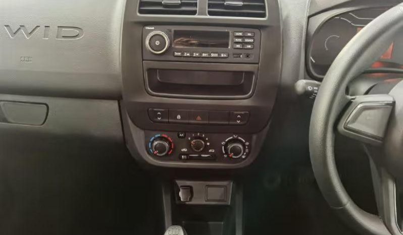 
								Renault Kwid 1.0 Evolution full									