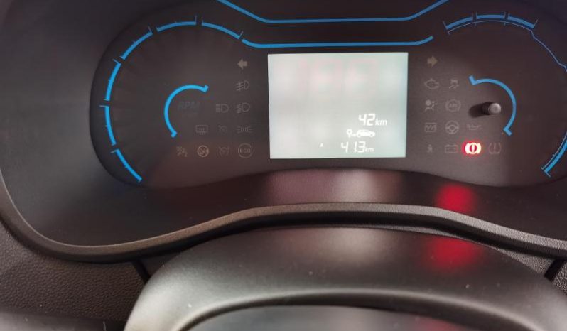 
								Renault Kwid 1.0 Techno full									