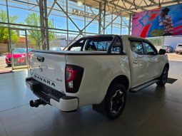 
										Nissan Navara 2.5D Le D Cab 4X4 At full									
