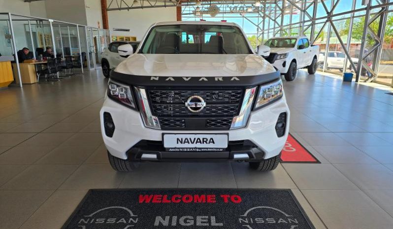 
								Nissan Navara 2.5D Le D Cab 4X4 At full									