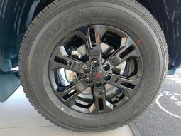 
										Nissan Navara 2.5D Pro-2X D Cab 4X2 At full									