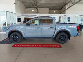 Nissan Navara 2.5D Pro-2X D Cab 4X2 At